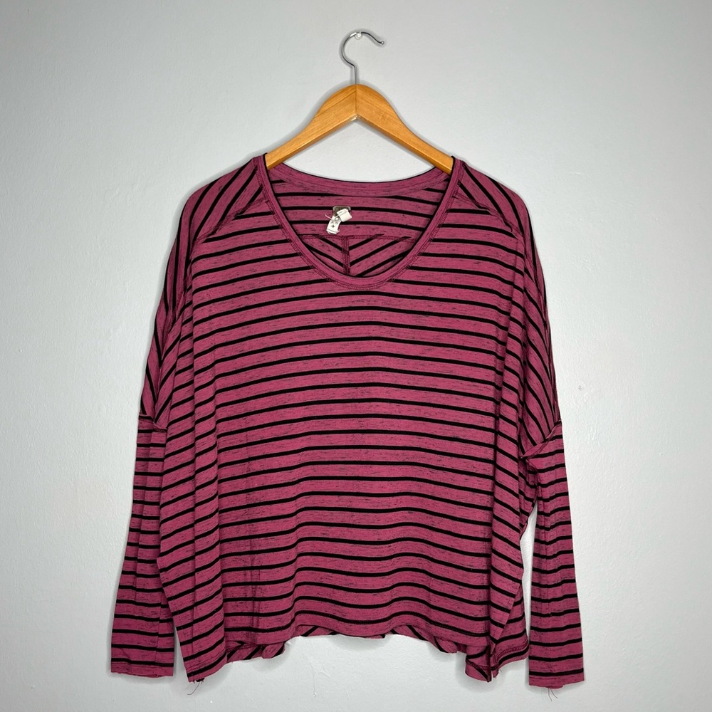 Free People We the Free Pandora’s Boxy Tee with Samurai Stripes+Dolman Sleeves E